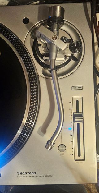 Technics SL-1200MK7