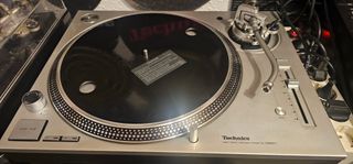 Technics SL-1200MK7