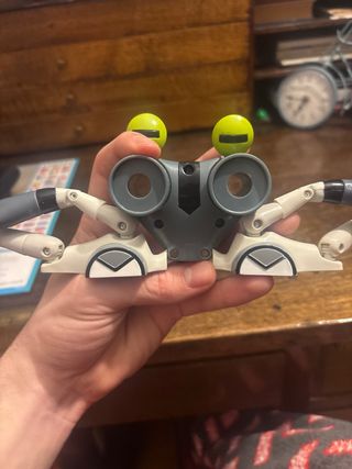 Muñeco Ben 10 Articulado Gris