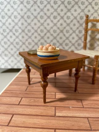 Ciotola uova dollhouse