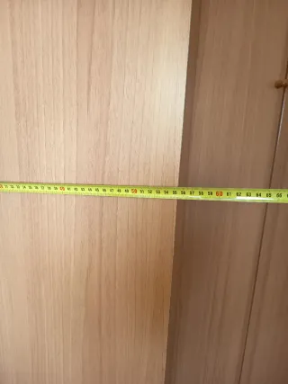 Armario esquinero de madera