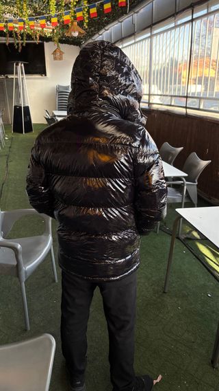 Chaqueta Moncler Roja