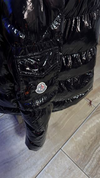 Chaqueta Moncler Roja