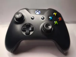 Mando Xbox One Negro