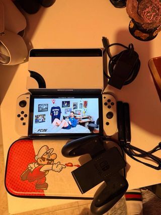 Nintendo Switch OLED