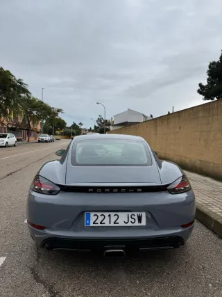 Porsche 718 Cayman 2018