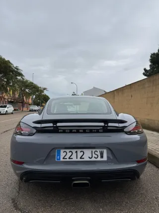 Porsche 718 Cayman 2018