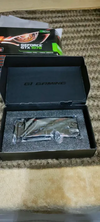 Lote de Placa base más cpu mas memoria ram mas gpu