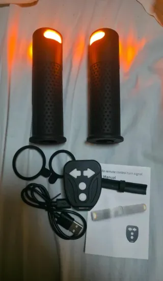 Empuñaduras Patinete/Bici con Luz LED Naranja