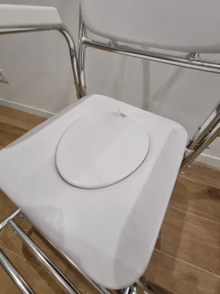 Silla de ducha y WC con ruedas sin estrenar