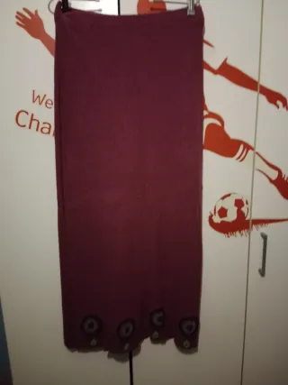 Traje de Falda larga con detalles