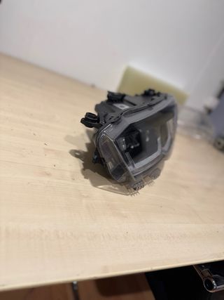 Faro Izquierdo Volkswagen Polo Negociable