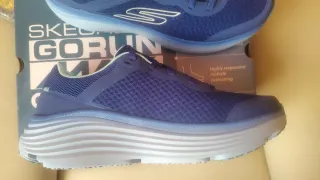 Skechers Go Run Max Cushion Talla 43.5 Nuevas