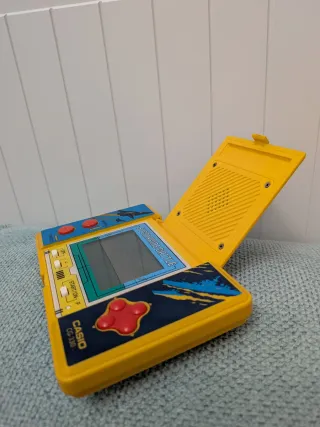 Casio CG-330 Submarine Battle