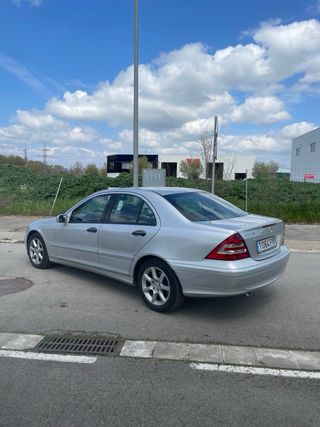 Mercedes-Benz Clase C 117000km