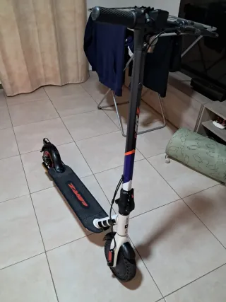 Patinete Eléctrico Aprilia
