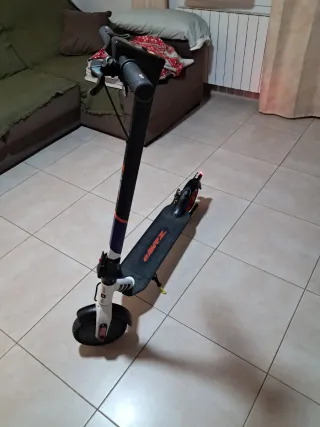 Patinete Eléctrico Aprilia