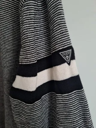 Maglione Guess uomo righe nere e grigie