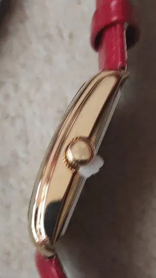 Reloj Mark Maddox Unisex Nuevo Oro Rojo