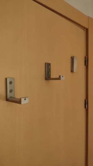 Percheros plegables de metal