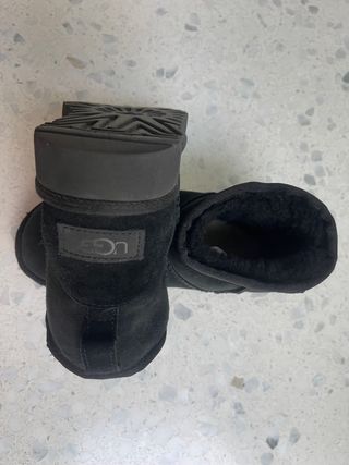 UGG Stivali Classici Mini II Neri