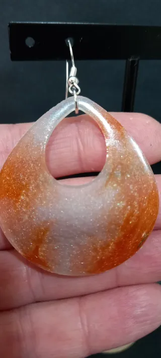 Pendientes hechos a mano