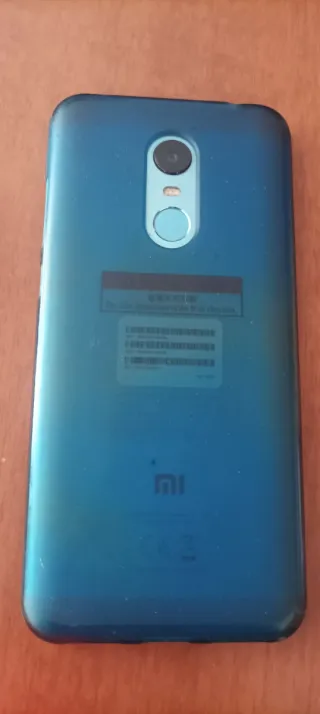 Lote 2 Móviles Xiaomi Blanco y Negro con cable