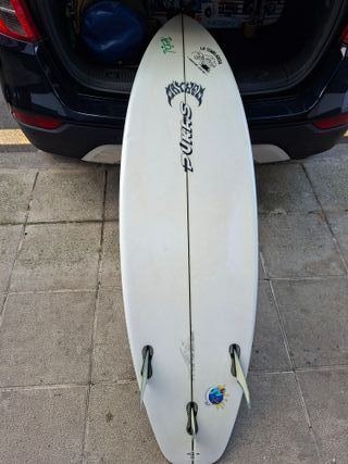 Tabla de surf Pukas.