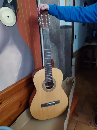Guitarra Clásica Madera Natural