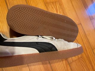 Zapatillas Puma Beige y Negro