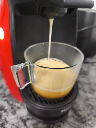 Cafetera Piccolo Roja Dolce Gusto
