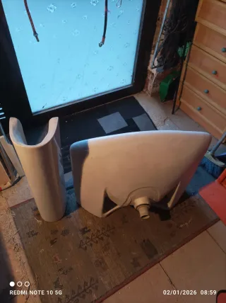 Lavabo de porcelana blanco Con pie