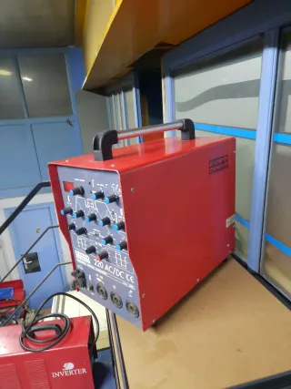 Soldadora Euro Power 220 AC/DC TIG con antorcha