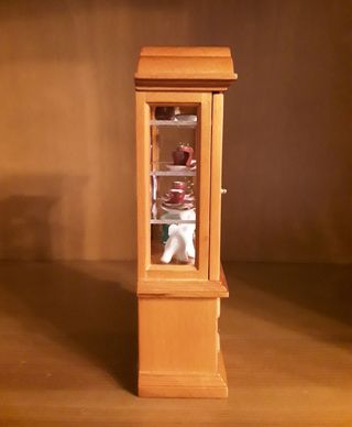 Vitrina Aparador con espejo Reutter casa muñecas