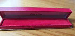 Omega, Estuche, caja