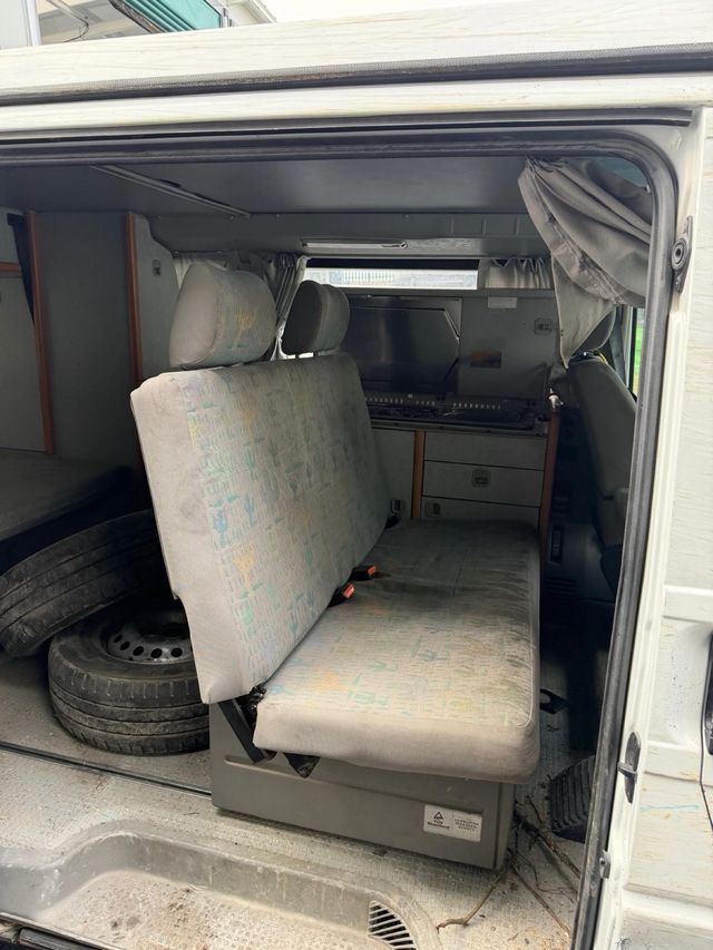 Despiece VW Transporter t4 SIN TECHO, NI INTERIOR