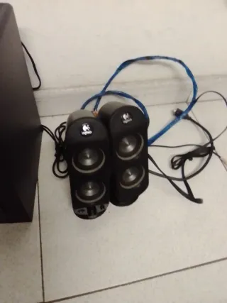 Altavoces Logitech Negro