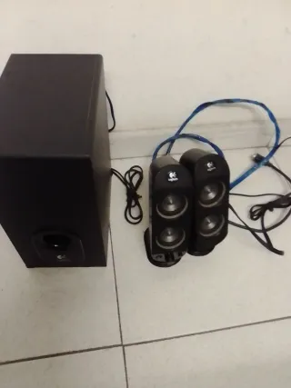 Altavoces Logitech Negro