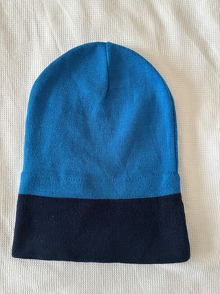 Gorro Adidas Azul y Negro Real Madrid