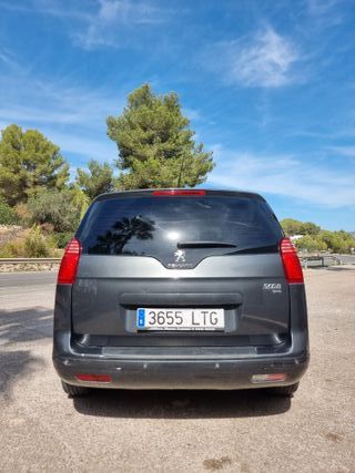Peugeot 5008 1.6 eHDI 2014