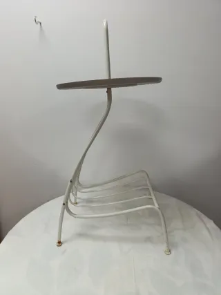 Mesa auxiliar Ikea metal y madera