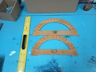 Pareja transportadores madera años 70