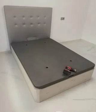 Canapés y colchones nuevos