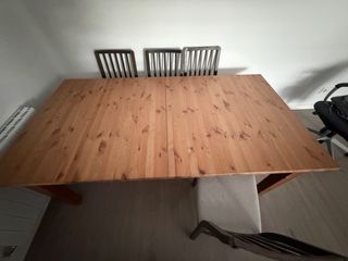 Mesa comedor extensible madera + 4 sillas