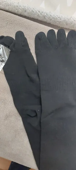 5 pares calcetines dedos separados negros. Nuevos.