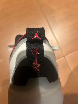 Air Jordan XXXVII Low