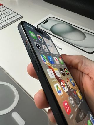 iPhone 15 128GB Negro Apple Care