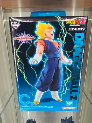 Figura de Vegetto Ichibankuji. Como nuevo.