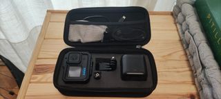 GoPro Hero 12 Black NUEVA! + Accesorios
