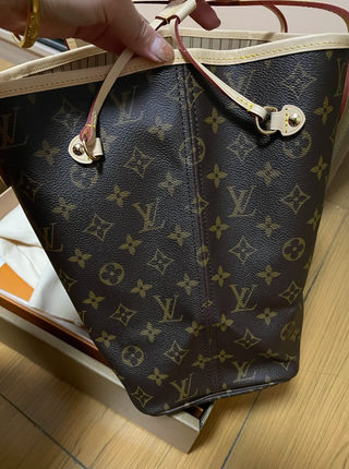 Louis Vuitton Neverfull MM